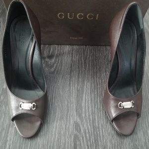 Gucci Open toe pumps